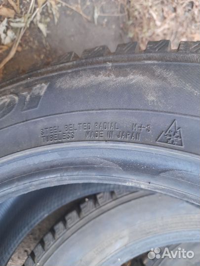 Dunlop SP Winter Ice 01 205/55 R16