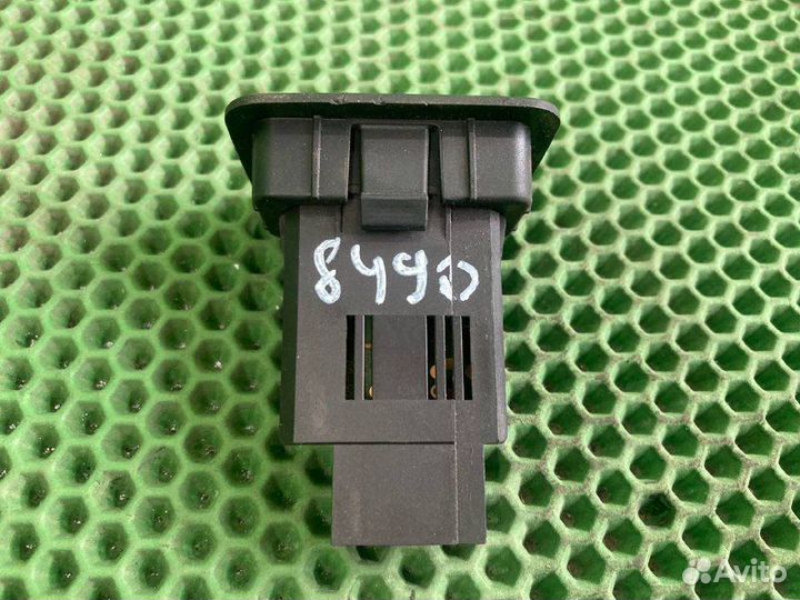 Клавиша корректора фар MAN TGX