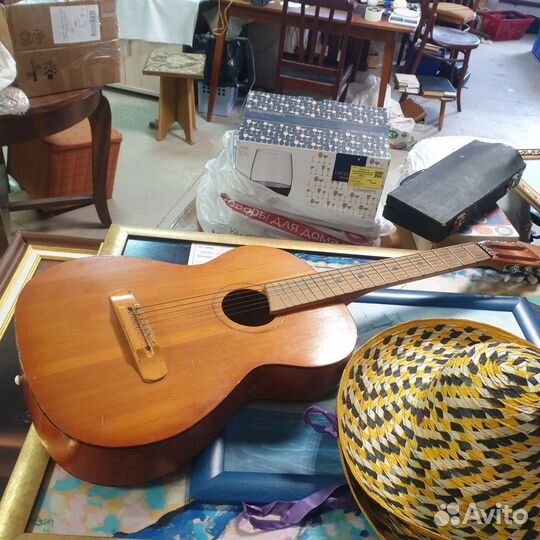 Гитара 6 струнная
