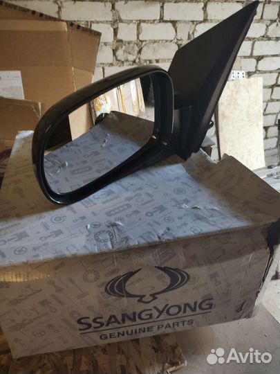 Зеркало заднего вида SsangYong Actyon Sports левое