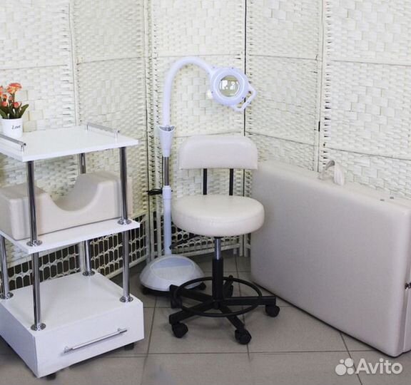 Массажный стол. для салона. новый. доставка