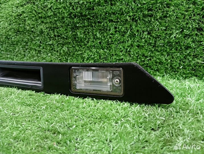 Подсветка номера Audi A4 A6 A3 Q7 оригинал VAG Aud