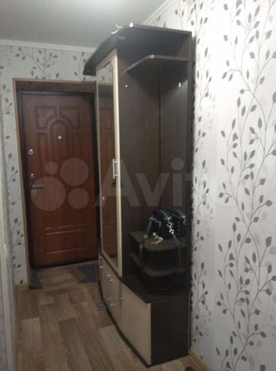 2-к. квартира, 47 м², 1/5 эт.