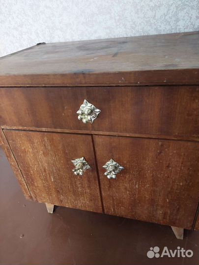 1950 г тумбочка и трельяж из гарнитура Улла