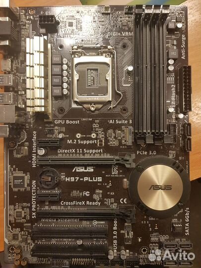 Материнская плата