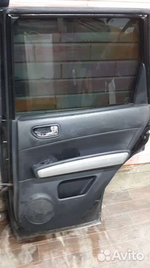 Дверь nissan trail т31 задняя