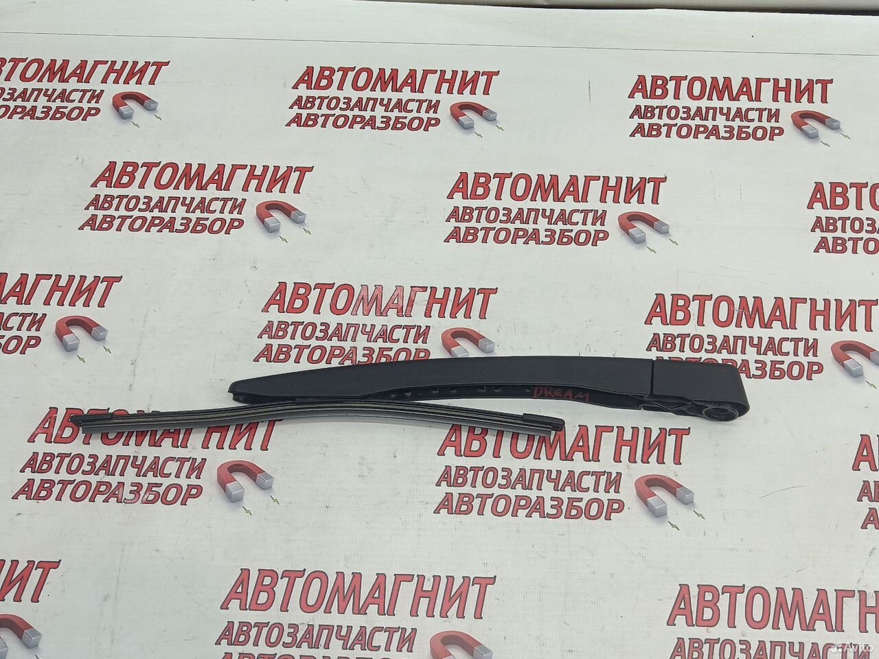 Поводок заднего дворника Voyah Dream