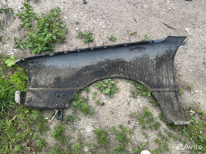 Крылья audi 80 b3