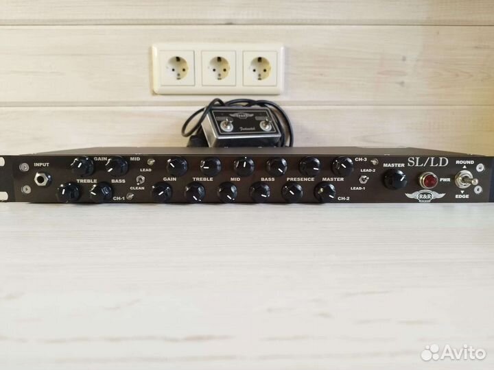 Ламповый гитарный предусилитель r&r sl/ld
