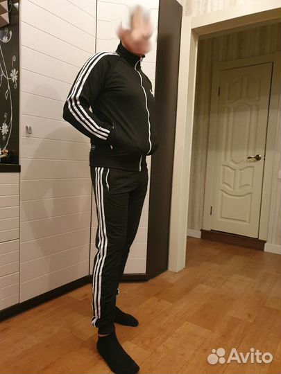 Спортивный костюм Adidas