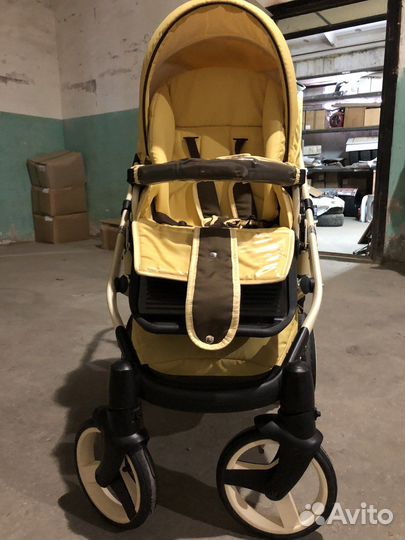 Продам детскую коляску 2/1.(Два в одном)