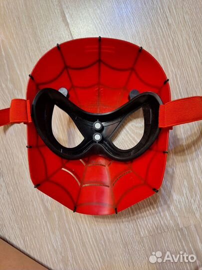 Маска человека-паука