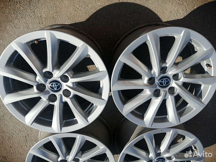 17 литые диски Toyota Camry Почти новые оригинал