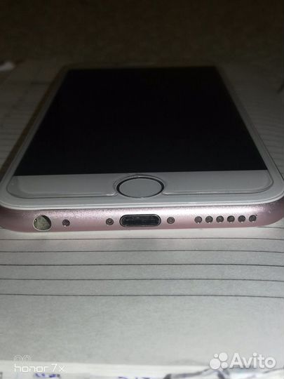 Телефон iPhone 6s 64гб