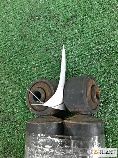 Амортизатор задний левый suzuki escudo