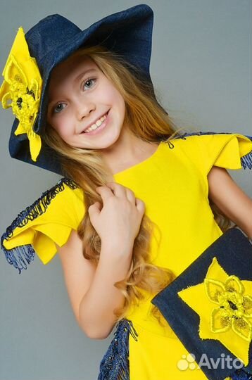 Прокат платьев, украшений, новогодних костюмов