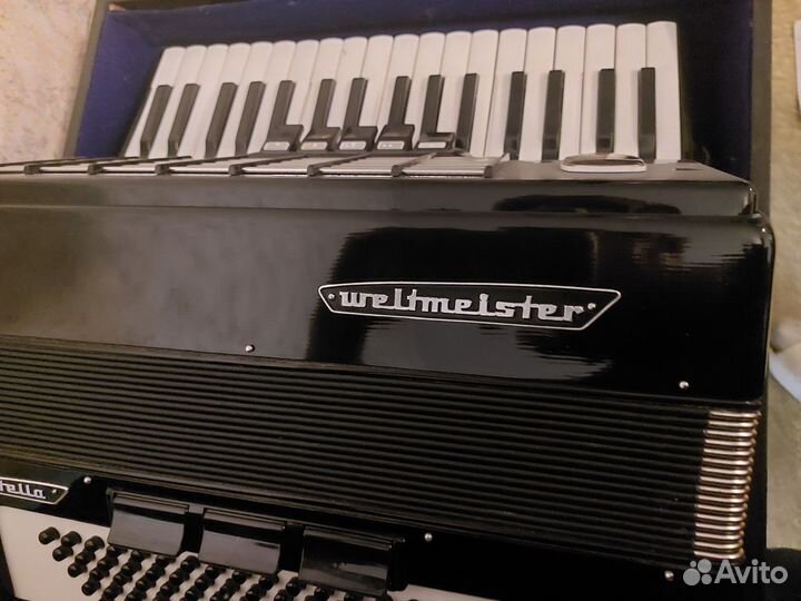 Аккордеон weltmeister stella