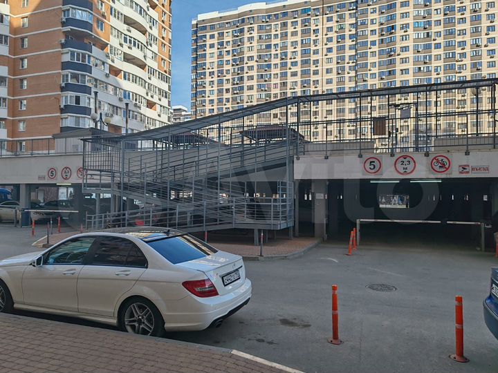 1-к. квартира, 42,7 м², 16/19 эт.