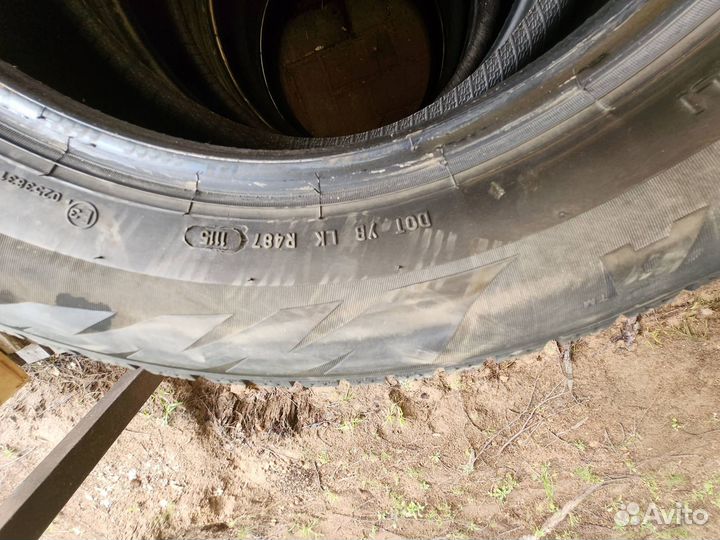 Formula Ice 215/65 R16 98T