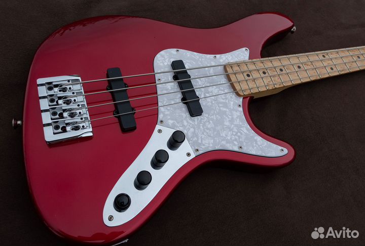 Бас Carvin JB 4 USA. Custom shop