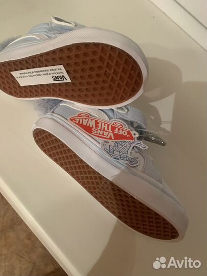 Детские кроссовки новые 13,5 см, оригинал vans