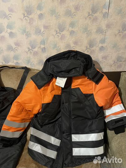 Мужской зимний рабочий костюм