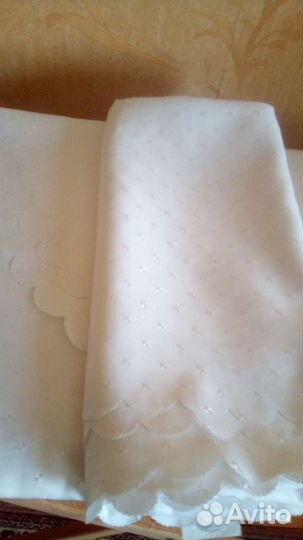 Скатерть новая 150х230см