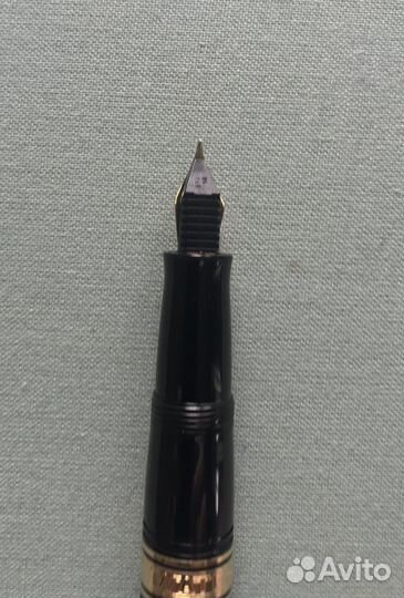 Перьевая ручка waterman