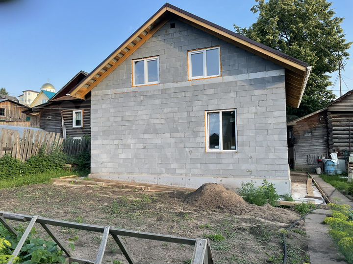 Дом 84 м² на участке 3,5 сот.