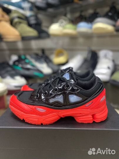 Кроссовки adidas Raf Simons X Ozweego 3 'Core Blac