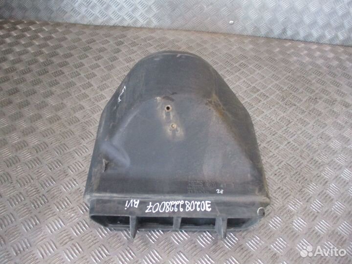 Патрубок воздушного фильтра renault 5010530184