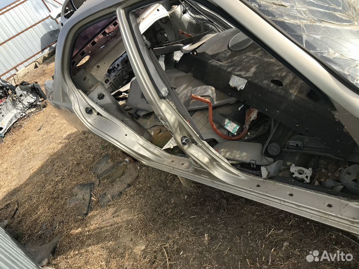 Крыло заднее правое хендай акцент в наличие