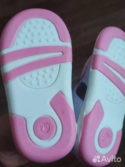 Сандали для девочки