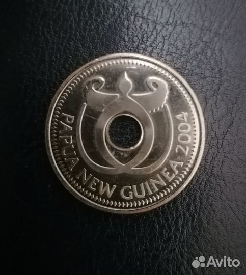 Монета Папуа-Новая Гвинея 1 кина 2004 год