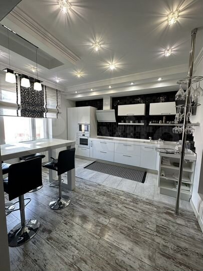 3-к. квартира, 125 м², 4/5 эт.