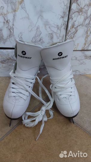 Коньки 30 размера на девочку