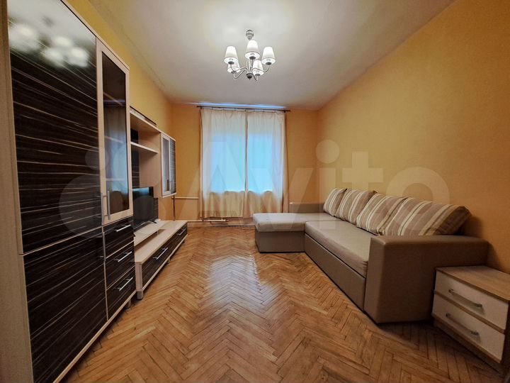 3-к. квартира, 80 м², 3/5 эт.