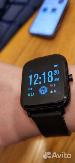 Смарт часы ZTE