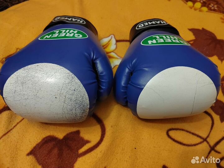 Боксерские перчатки 8 oz