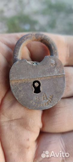 Редкий замочек. Андреянова. металл