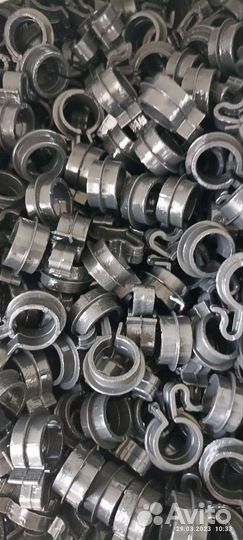 Крючки для крепления капельной трубки