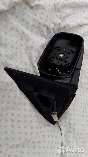 Правое зеркало для KIA