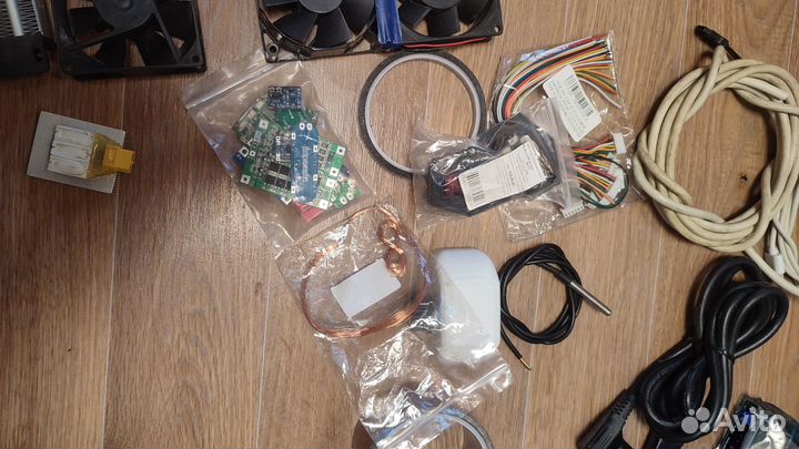 Электронные компоненты