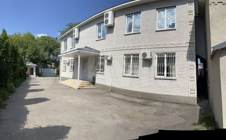 Свободного назначения, 1200 м²