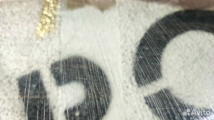 Стекло передней правой двери Toyota Avensis I