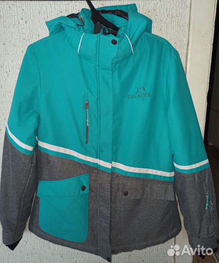 Горнолыжный костюм женский