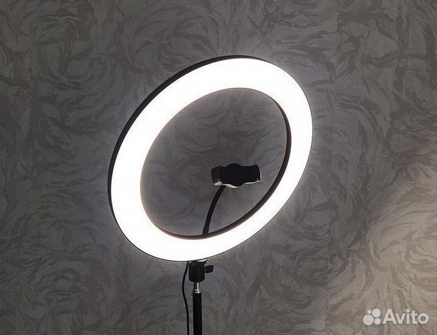 Кольцевая лампа