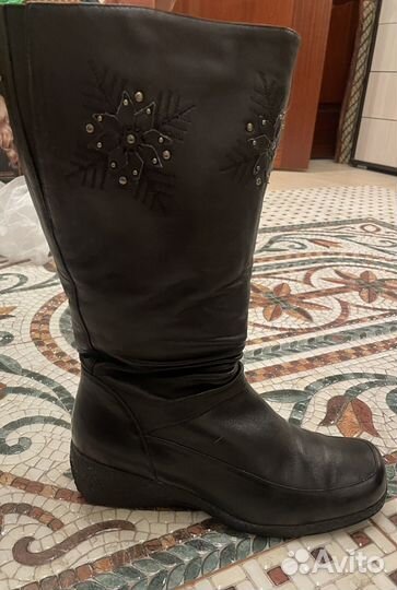 Сапоги зимние на узкую ногу на 39р