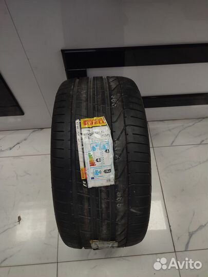 Pirelli P Zero 295/35 R20