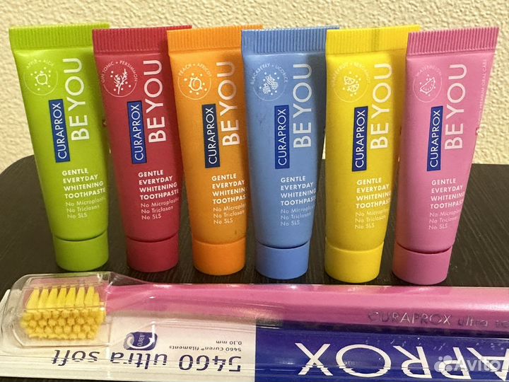 Зубная щетка curaprox